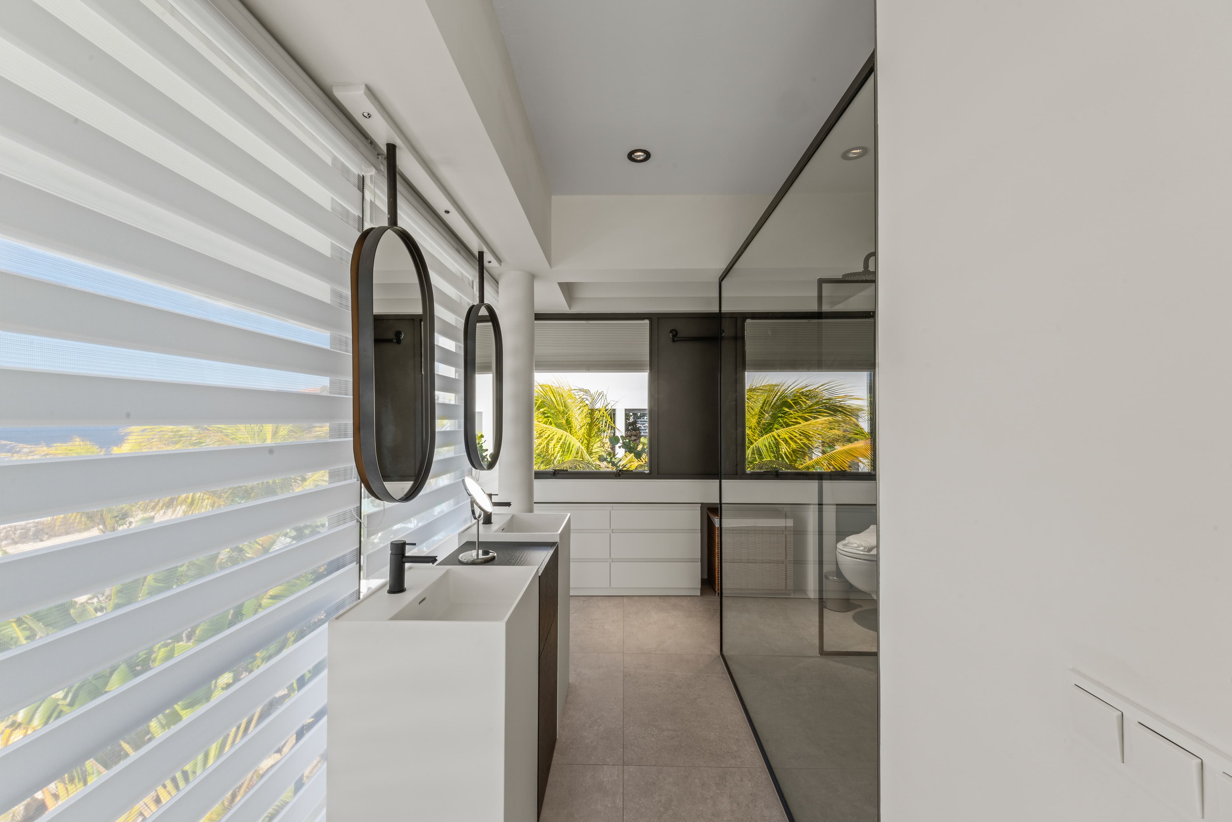 ensuite masterbathroom