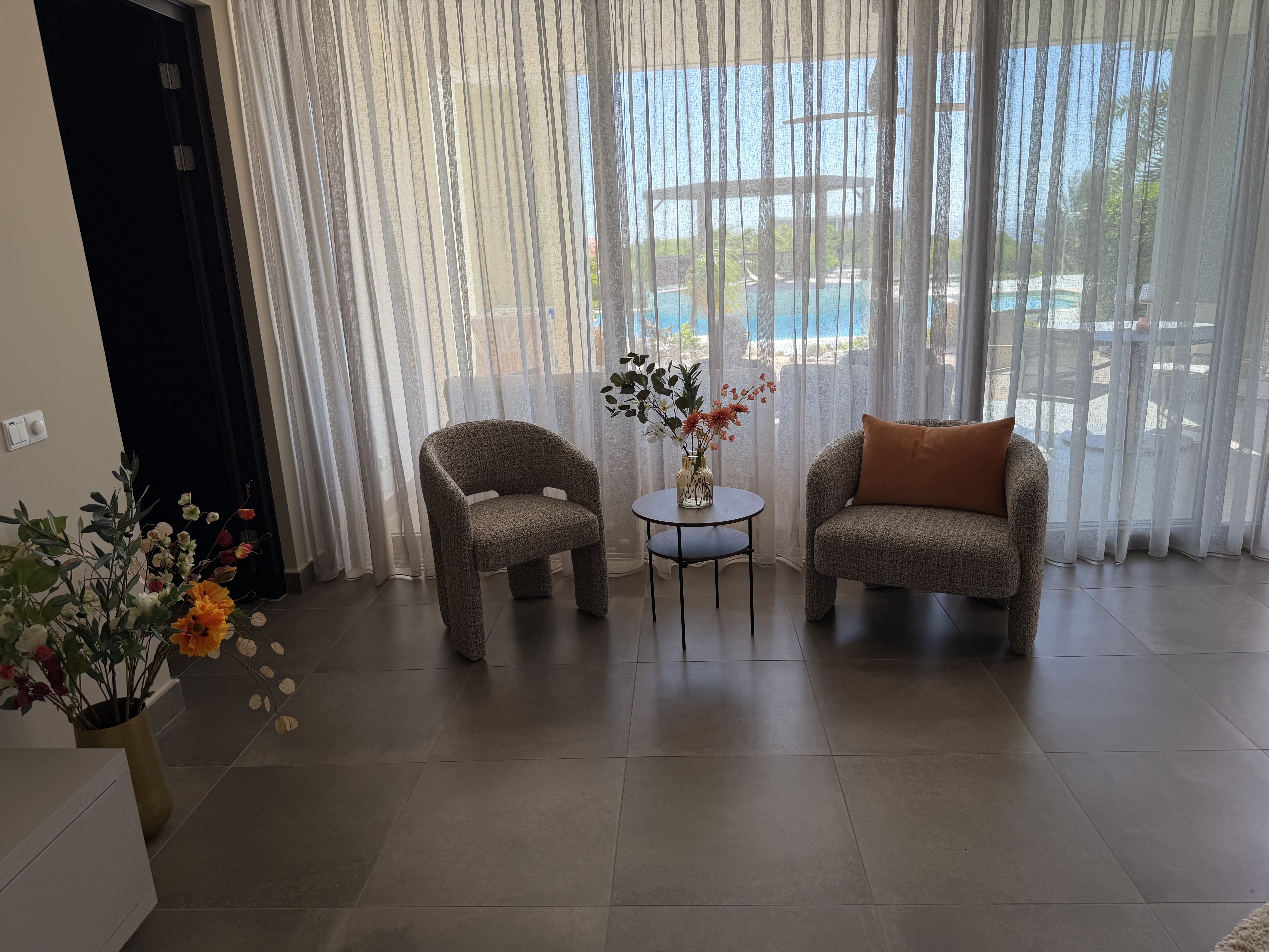 Holland House - Cape Marie 1401