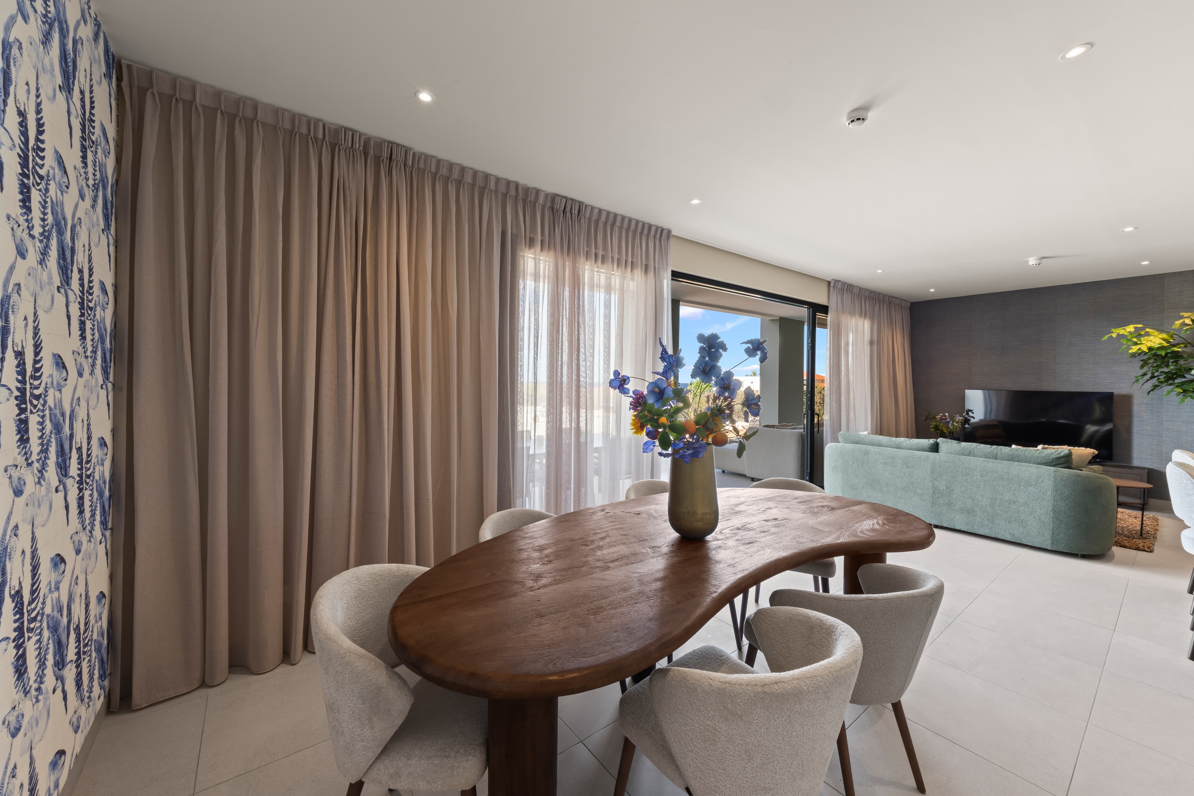 Holland House - Cape Marie C3