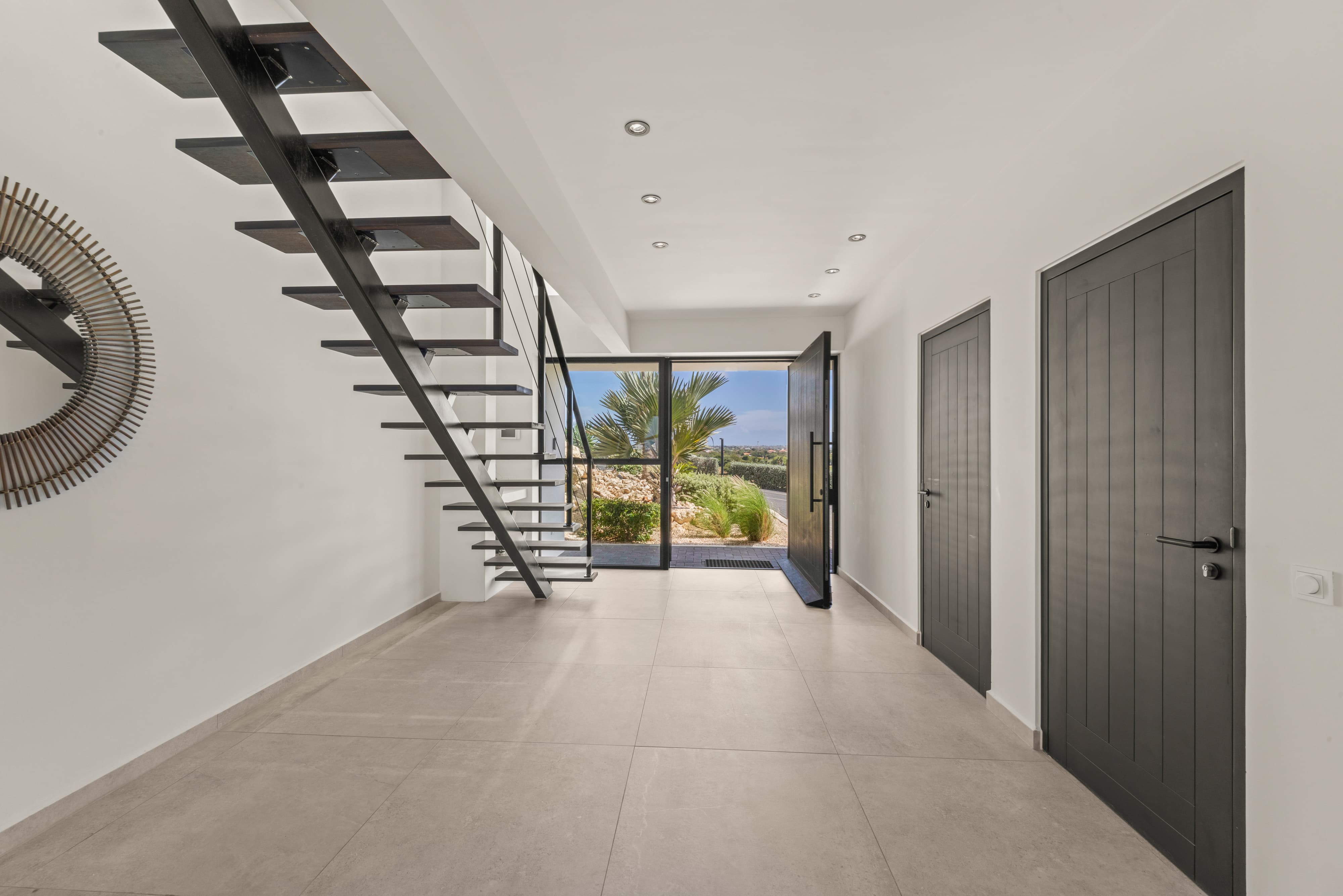 Holland House - Blue Bay - op een Klif met Fenomenaal Zeezicht